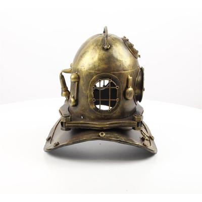 EEN BLIKKEN MODEL VAN EEN DUIKHELM