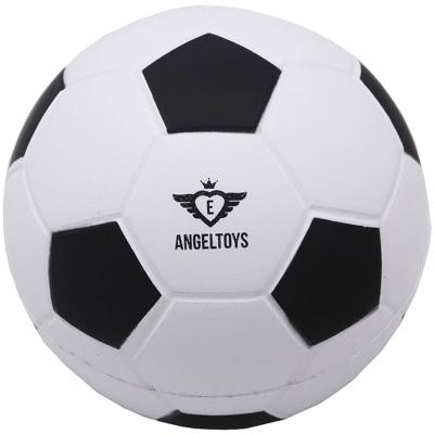 Soft foam voetbal Ø12,5cm zwart/wit