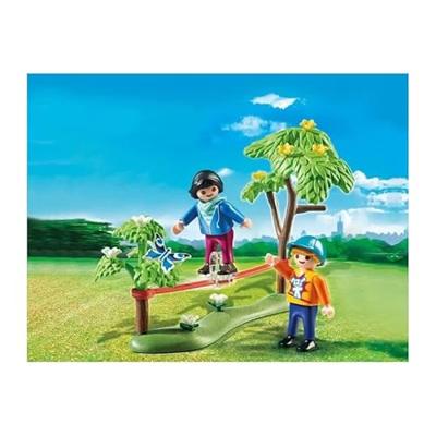 Playmobil ei met 2 kinderen met slackline