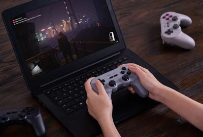 8Bitdo Pro 2 Bluetooth Gamepad (G Classic Edition)