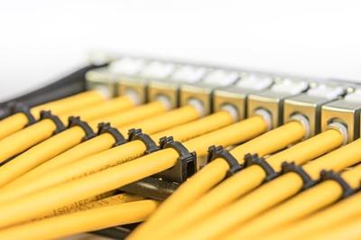Digitus DK-1743-A-VH-10-LD Netwerkkabel CAT 7a S/FTP Geel 1000 m