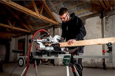 Metabo Afkortzaag KGS 216 M met trekfunctie | nieuwste model - 613216000
