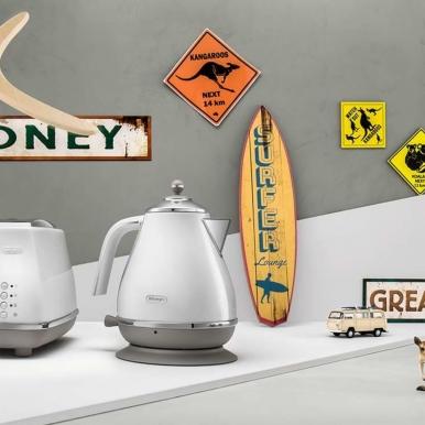 Waterkoker DeLonghi Wit Roestvrij staal 1,7 L 2000 W