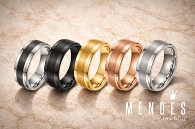 Wolfraam heren ring zwart gebostelde streep 8mm-20mm Wolfraam heren ring zwart gebostelde streep 8mm-20mm