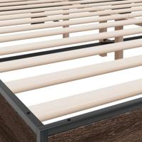 Bedframe bewerkt hout metaal bruin eikenkleur 200x200 cm - thumbnail