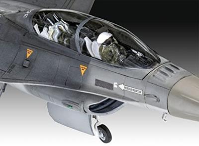 Revell 1/72 Lockheed Martin F-16D Tigermeet 2014