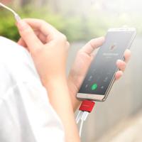 YAOMAISI Q15 2.4A 2 in 1 Type-C aluminiumlegering muziek + lader vrouwelijke Adapter Audio Converter compatibel met iOS11 systeem zoals iPhone X / iP - thumbnail