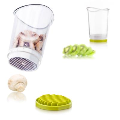 Tomorrow's Kitchen Groenten en Fruitsnijder Slice & Catch Tomorrow's Kitchen Groenten en Fruitsnijder Slice & Catch