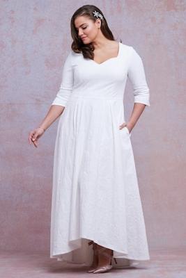 Ulla Popken Bruidsjurk, hartvormige hals, jacquard  - Grote Maten