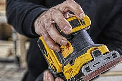 DeWALT DCW200NT Accu vlakschuurmachine 18V XR Basic Body in TSTAK - thumbnail