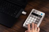 8Bitdo Retro 18 Mechanical Numpad M Edition - thumbnail