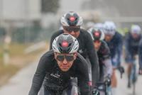 Pol Isport aero fietshelm m 55-58cm zwart/wit/grijs - thumbnail