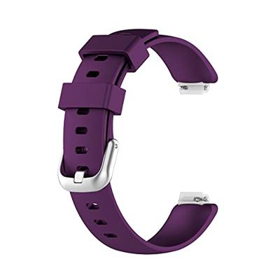Fitbit Inspire 2 & Ace 3 - Sportbandje met gesp - Maat: Small - Paars Fitbit Inspire 2 & Ace 3 - Sportbandje met gesp - Maat: Small - Paars