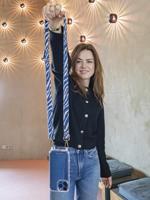 Høyde iPhone 16 Pro Max backcover - Telefoonhoes met koord - Beachy Blue - thumbnail