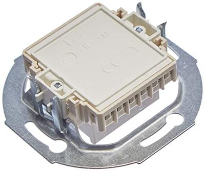 Busch-Jaeger 2CKA000230A0381 UAE-, IAE-, ISDN-contactdoos Inzetstuk Wit 1 stuk(s)