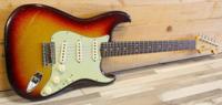 Fender Custom Shop LTD 1963 Strat Journeyman Relic, Sparkle 3-Color Sunburst - thumbnail