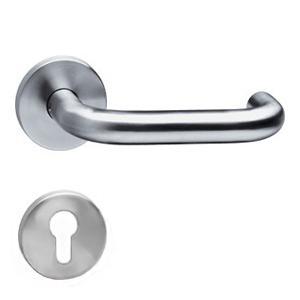 Intersteel Deurkruk Rond op rozet geveerd met profielcilinderrozetten ATP - RVS Intersteel Deurkruk Rond op rozet geveerd met profielcilinderrozetten ATP - RVS