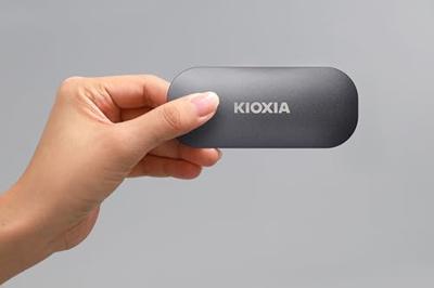 Kioxia Exceria Plus Portable SSD 1TB USB 3.2 Gen2 Type C Kioxia Exceria Plus Portable SSD 1TB USB 3.2 Gen2 Type C