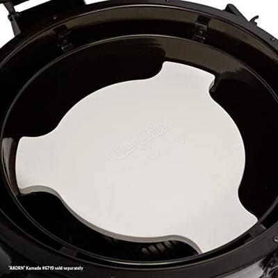 Char-Griller AKORN Smokin' Stone en Heat Deflector afdekking