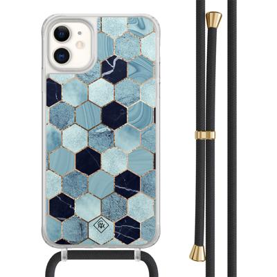 iPhone 11 hoesje met zwart koord - Blue cubes