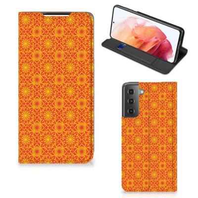 Samsung Galaxy S21 | Hoesje met Magneet | Batik Oranje