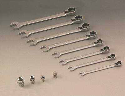 IRONSIDE 117335 Ringsleutel met ratelset Sleutelbreedte (metrisch) 8 - 19 mm