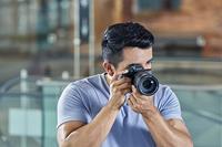 Sony Alpha 7 IV Mirrorless Full-Frame Kit 33MP met Sony Lens 28-70mm F3.5-5.6, Real-time AF, 10fps, 4K60p, draaibaar touchscreen (ILCE7M4B + SEL2870) - thumbnail