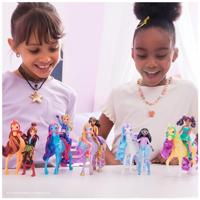Unicorn Academy Sophia & Light Magic Wildstar speelset met licht - thumbnail