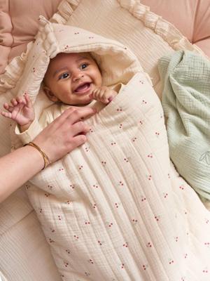 Engelennest KLEINE DINO van hydrofiel doek beige, bedrukt Engelennest KLEINE DINO van hydrofiel doek beige, bedrukt