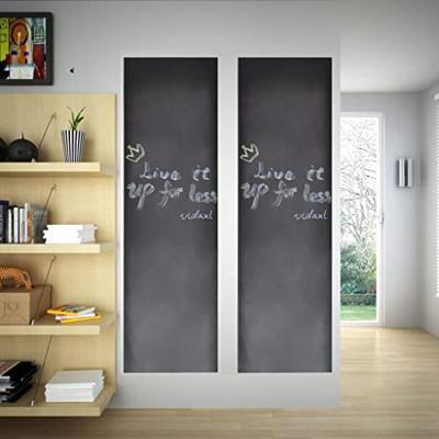 VidaXL Muursticker krijtbord 2 rollen met krijtjes 0,6x2 m