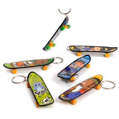Duckiez Sleutelhanger skateboard