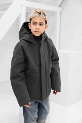 Krakatau Winterjas Kids Donkergrijs - Maat 140 - Kleur: Donkergrijs | Soccerfanshop Krakatau Winterjas Kids Donkergrijs - Maat 140 - Kleur: Donkergrijs | Soccerfanshop