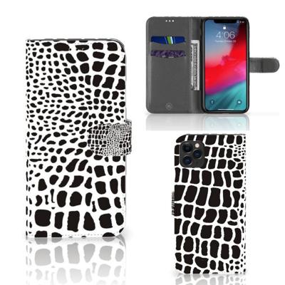 Apple iPhone 11 Pro Max | Telefoonhoesje | Met pasjeshouder | Slangenprint Apple iPhone 11 Pro Max | Telefoonhoesje | Met pasjeshouder | Slangenprint