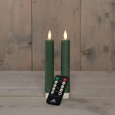 Dinerkaars wax led bewegende vlam op batterij met afstandsbediening 2 stuks h18 cm jade groen Anna's Collection - Annas collection