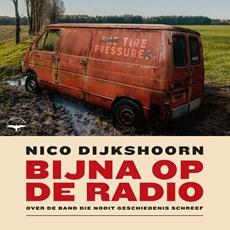 Bijna op de radio