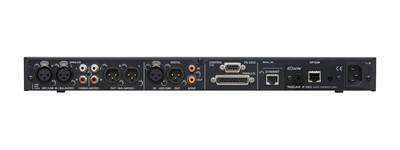 Tascam SS-R250N solid-state netwerk audio recorder Tascam SS-R250N solid-state netwerk audio recorder
