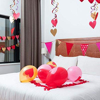 Kartonnen Hartjes Slinger Valentijn (2m)