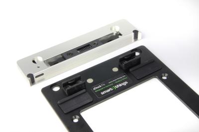 Smart Things sDock Fix s32 iPad muurhouder Zilver Geschikt voor Apple model: iPad Air (3e generatie), iPad Pro 10.5, iPad 10.2 (2019) Smart Things sDock Fix s32 iPad muurhouder Zilver Geschikt voor Apple model: iPad Air (3e generatie), iPad Pro 10.5, iPad 10.2 (2019)