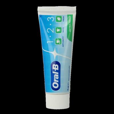 Oral-B 1-2-3 Extra Fresh Tandpasta
