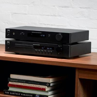 NAD C338 grafiet Streaming versterker