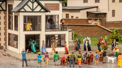 NOCH 16241 H0 Themaset figuren kledingzaak figuren Geverfd