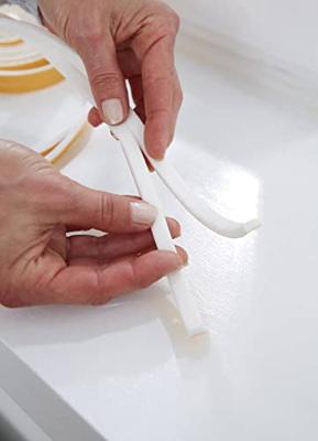 tesa UNIVERSAL 05412-00100-00 Afdichtingstape tesamoll Wit (l x b) 10 m x 9 mm 1 stuk(s) tesa UNIVERSAL 05412-00100-00 Afdichtingstape tesamoll Wit (l x b) 10 m x 9 mm 1 stuk(s)