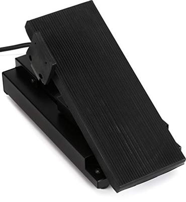 Hammond EXP-100F zwelpedaal met schakelaar Hammond EXP-100F zwelpedaal met schakelaar