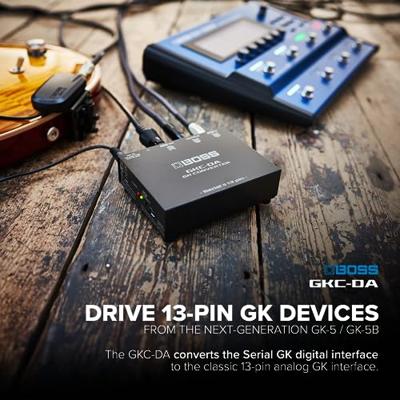 Boss GKC-AD Guitar Synth Converter 13-pin GK plug naar Serial GK Boss GKC-AD Guitar Synth Converter 13-pin GK plug naar Serial GK