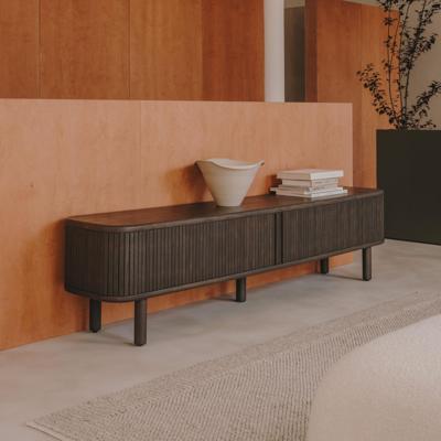 Kave Home TV-meubel 'Mailen' Essenhout, 200cm, kleur Donkerbruin Kave Home TV-meubel 'Mailen' Essenhout, 200cm, kleur Donkerbruin