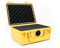 Peli 1150 Stootbestendige Camera Koffer, Ip67 Waterdicht, Capaciteit3L, Gemaakt In De Vs, Met Aanpasbaar Plukschuim, Kleur: Geel - thumbnail