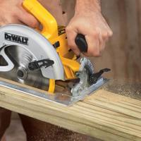 DEWALT DWE575K Handcirkelzaag Incl. accessoires 1600 W - thumbnail