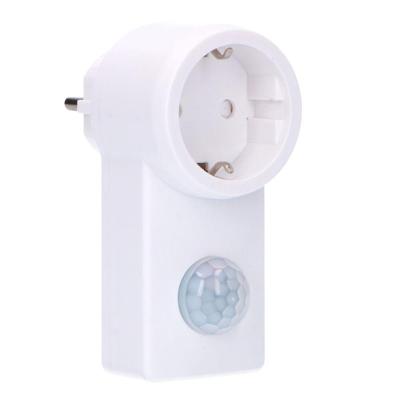 LED&apos;s Light plug-in Bewegingssensor met Stopcontact - 10 meter bereik - Incl. daglichtsensor