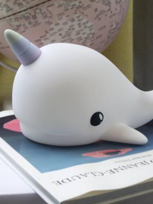 Soepel oplaadbaar nachtlampje Splash de Walvis - DHINK KONTIKI wit