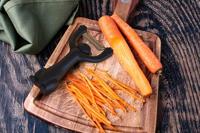 Kat Julienne schiller - thumbnail